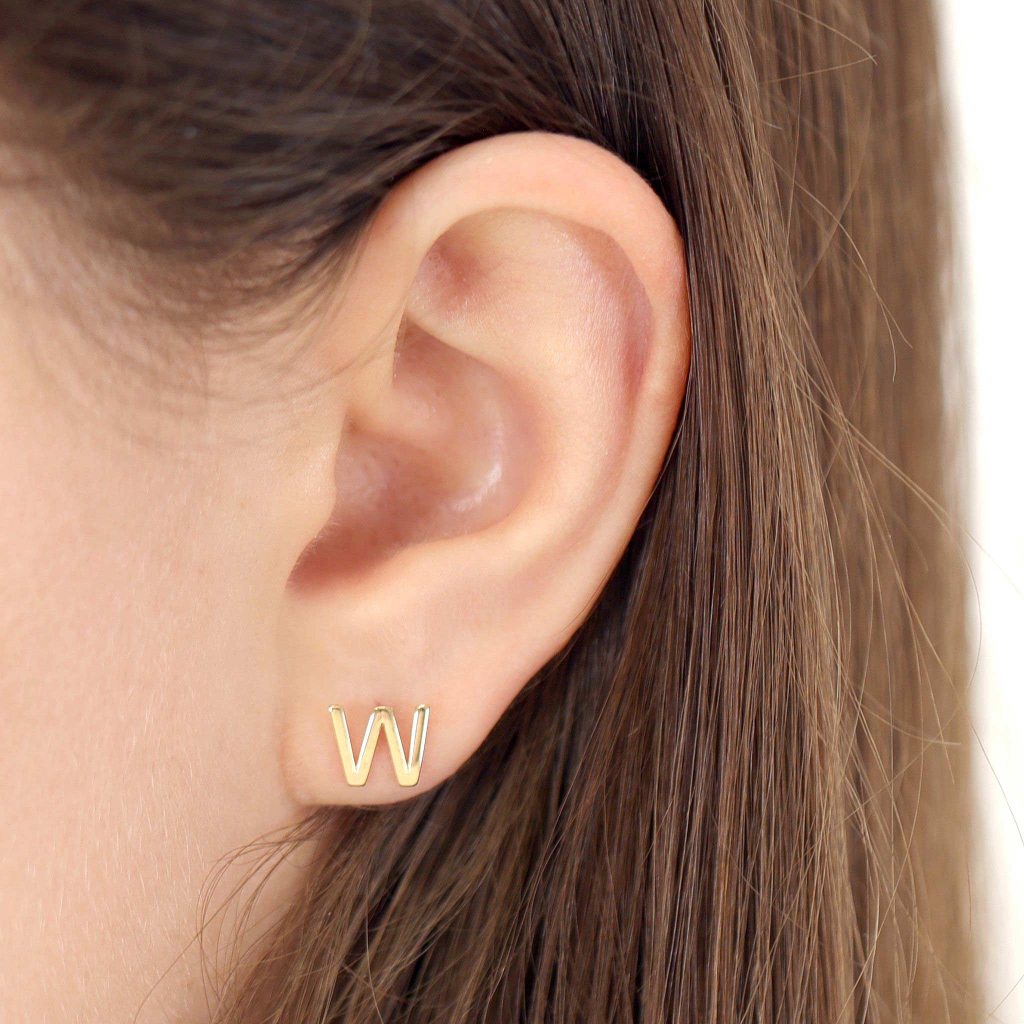 HGJ Earrings 9ct Yellow Gold Initial Stud Earrings Letter W 9ct Gold 9ct Yellow Gold Initial Stud Earrings Letter W