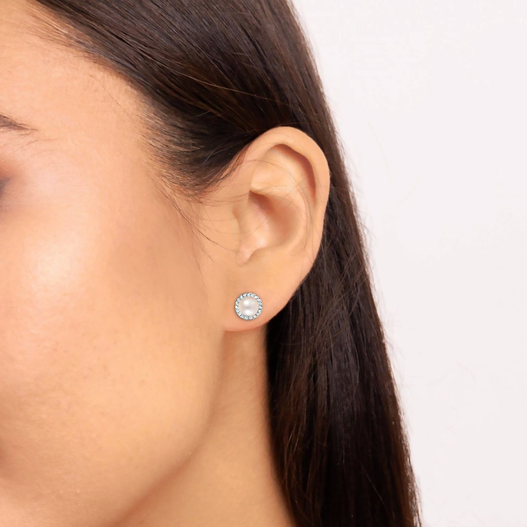 Lynora Jewellery Earrings Sterling Silver / Pearl Freshwater Pearl Halo Stud Earrings