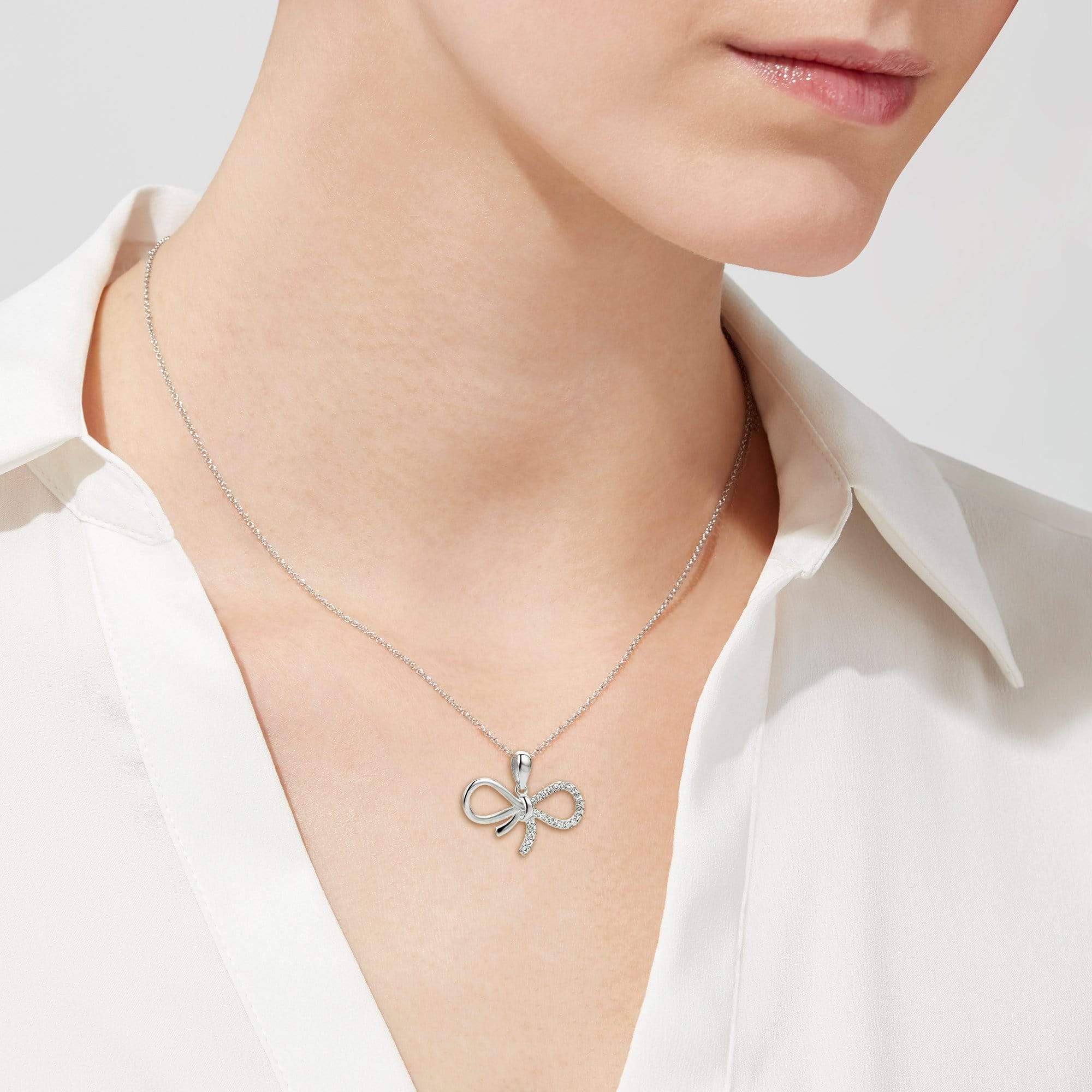 Lynora Jewellery Necklace 18" adj / Sterling Silver / Clear Bow Necklace Sterling Silver
