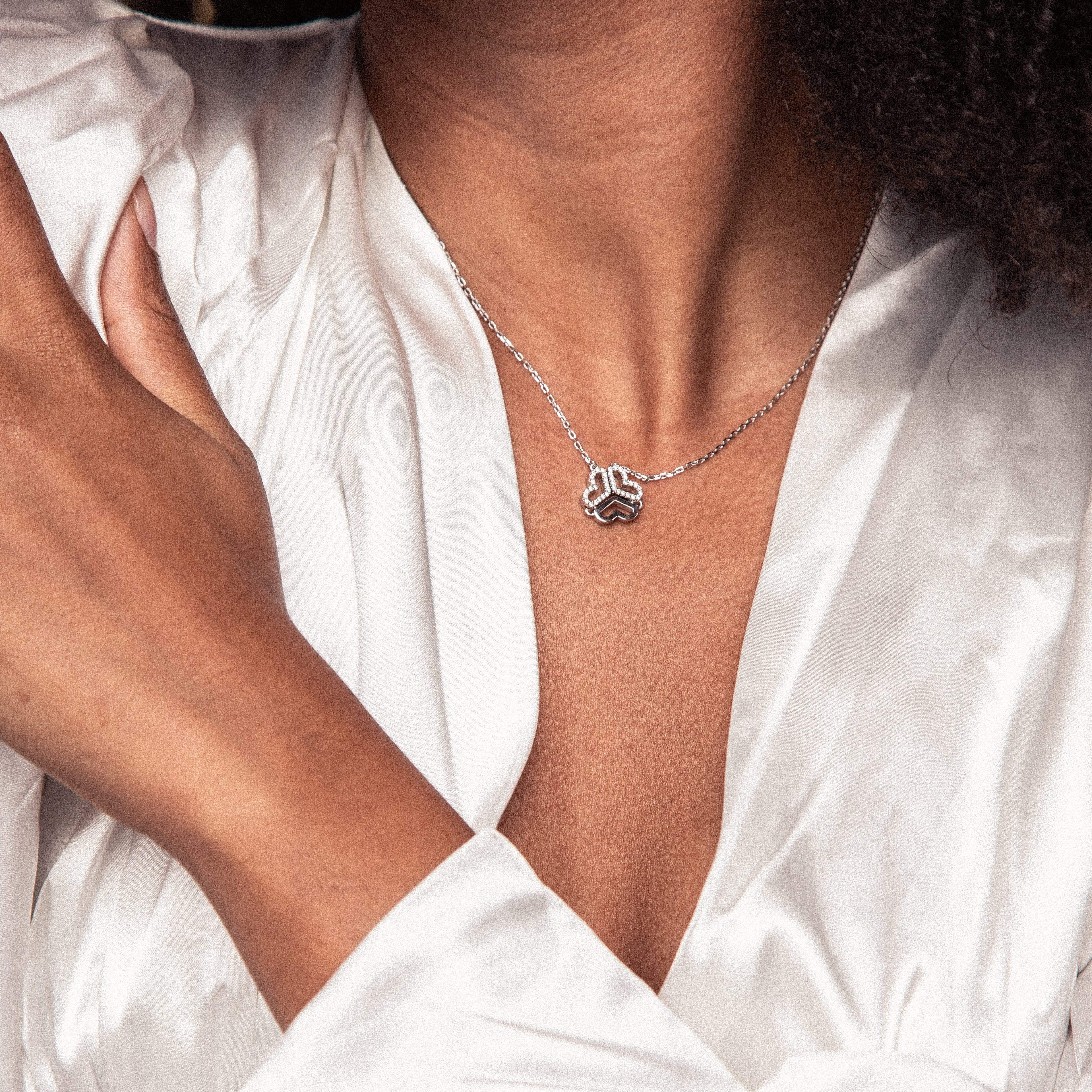 Lynora Jewellery Necklace 18" / Sterling Silver / Clear Open & Close Heart Pendant Sterling Silver