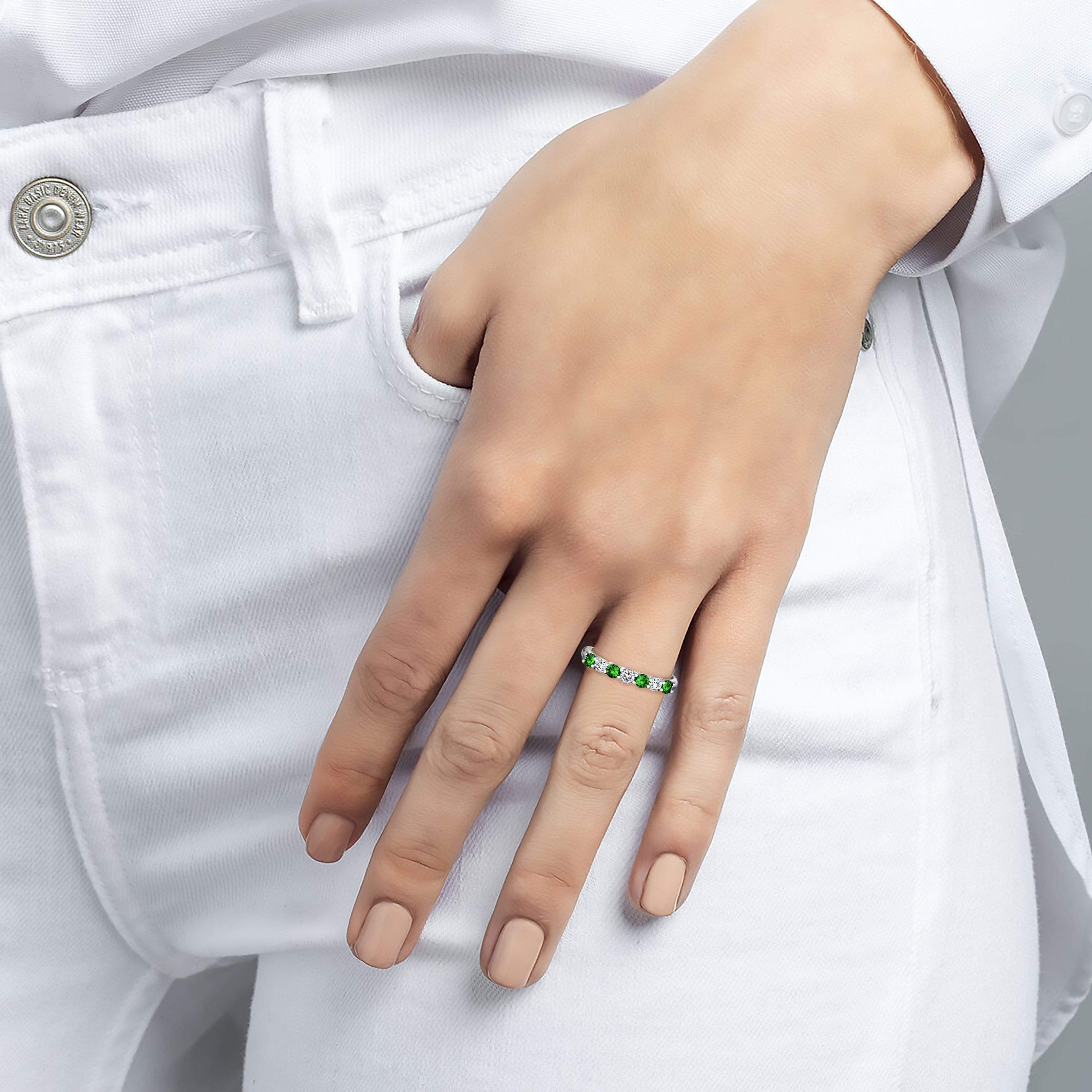 Lynora Jewellery Ring Opulence Clawset Ring Sterling Silver & Emerald Stone