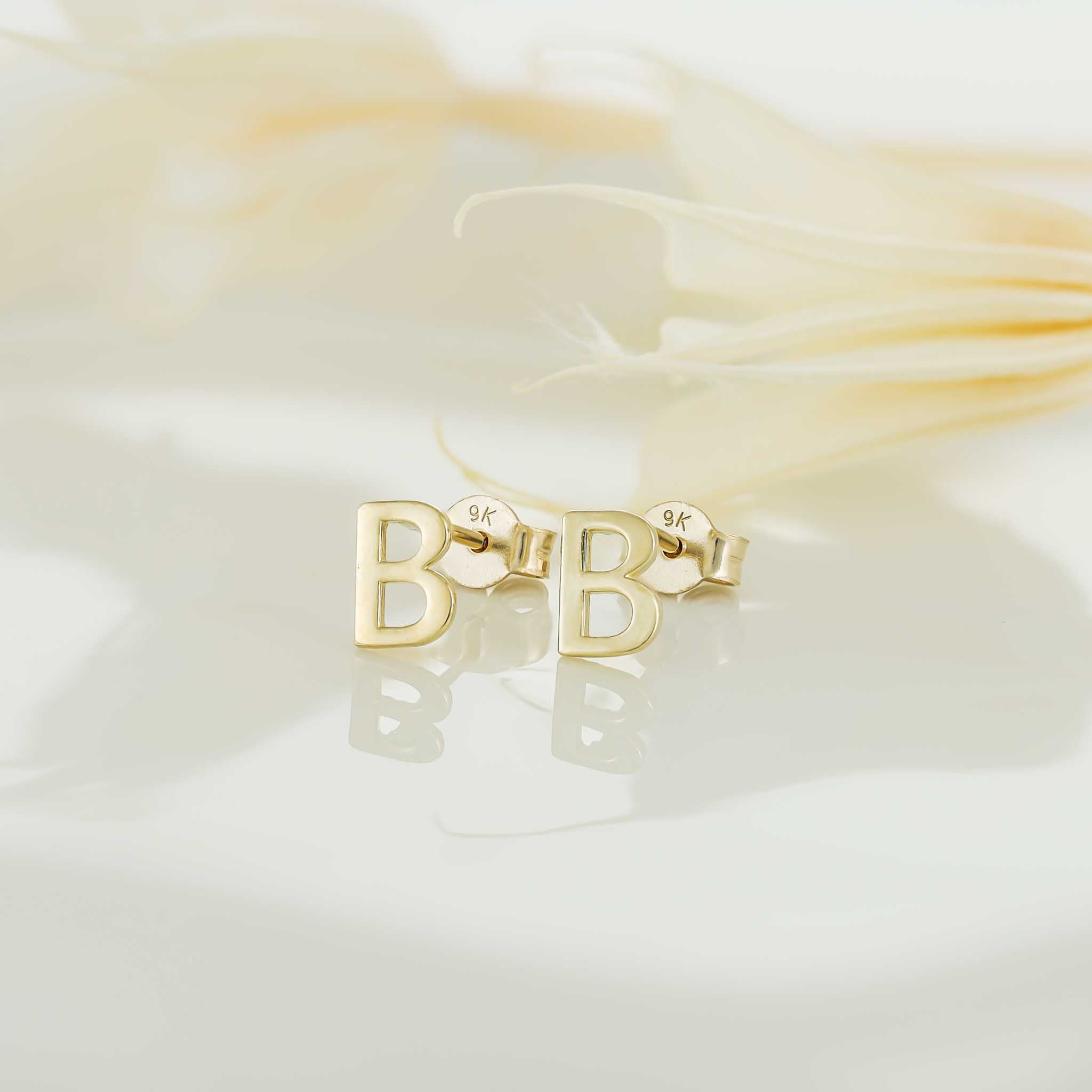 HGJ Earrings 9ct Yellow Gold Initial Stud Earrings Letter B 9ct Gold 9ct Yellow Gold Initial Stud Earrings Letter B