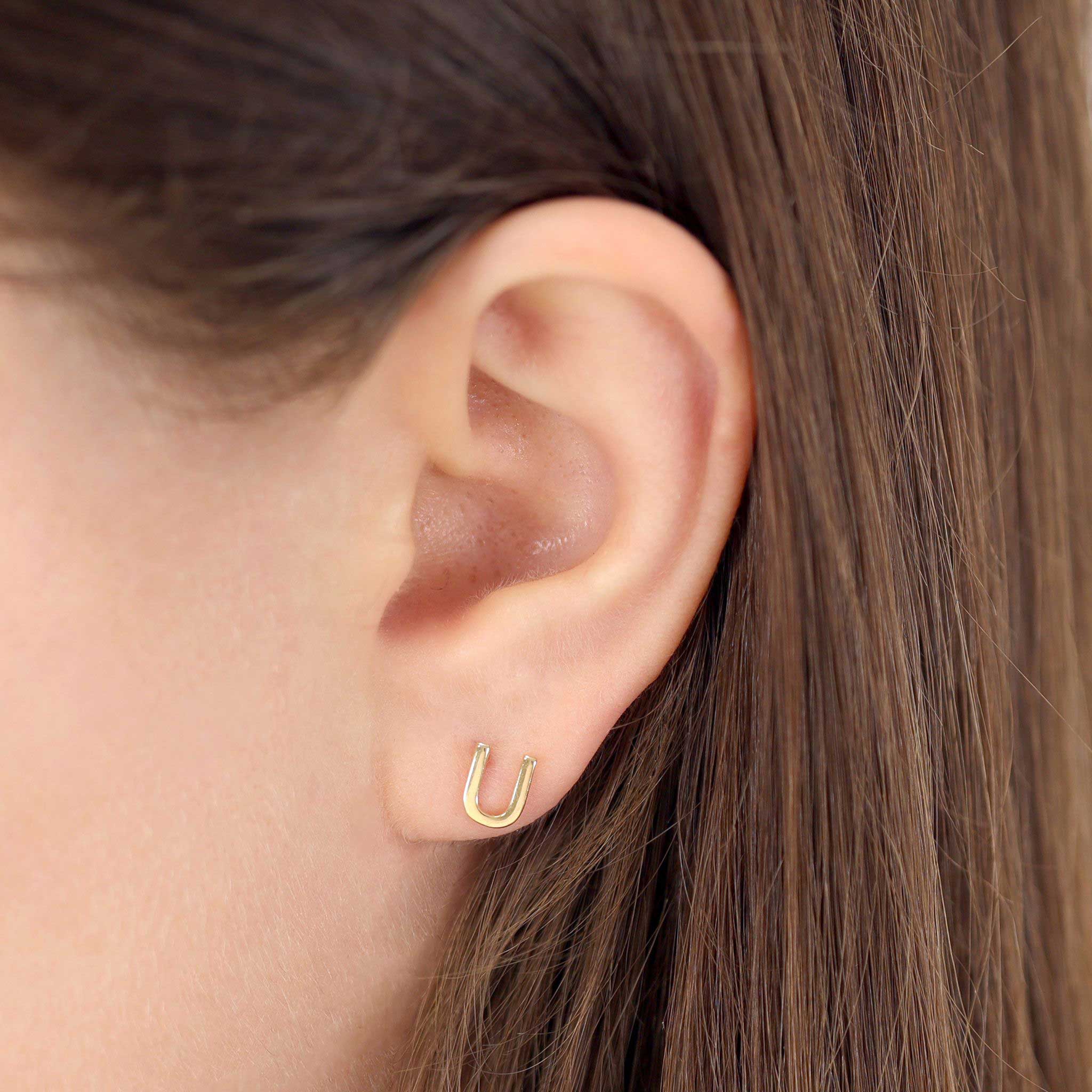 HGJ Earrings 9ct Yellow Gold Initial Stud Earrings Letter U 9ct Gold 9ct Yellow Gold Initial Stud Earrings Letter U