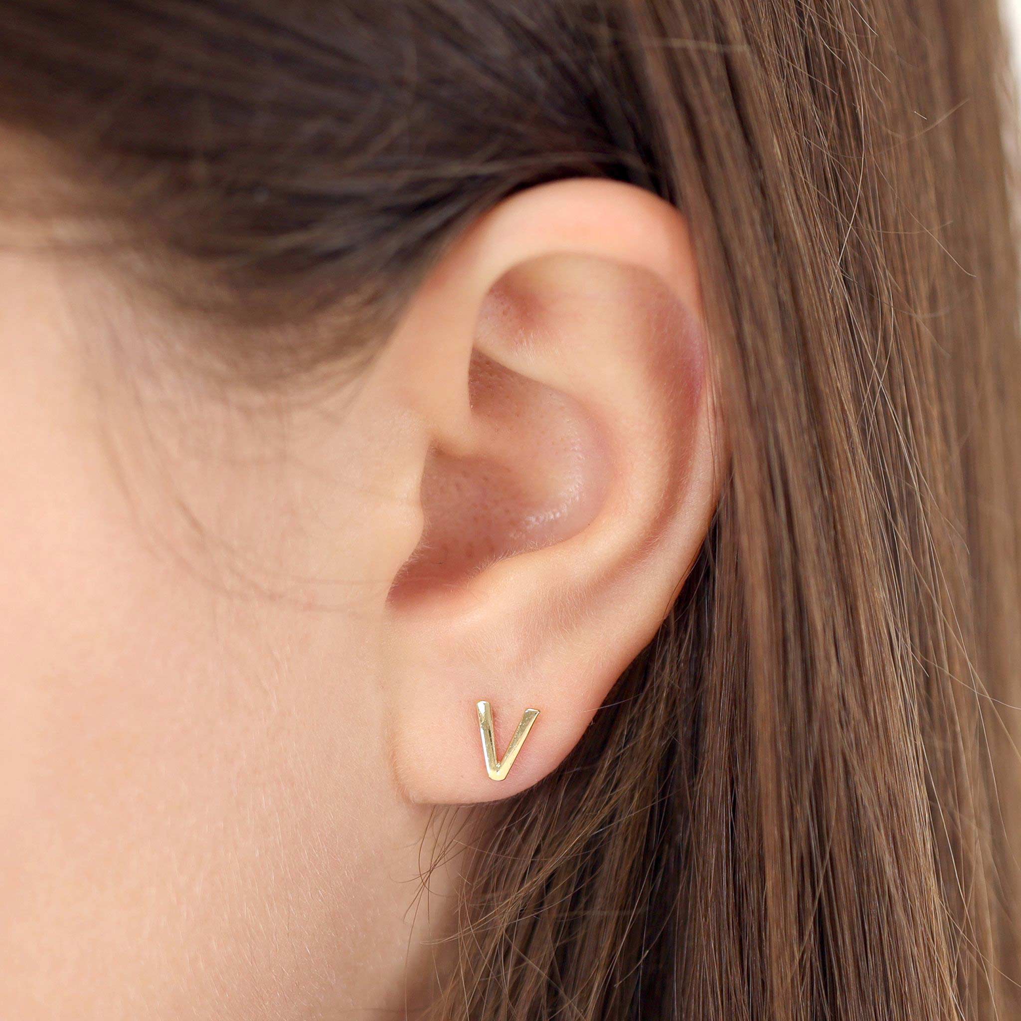 HGJ Earrings 9ct Yellow Gold Initial Stud Earrings Letter V 9ct Gold 9ct Yellow Gold Initial Stud Earrings Letter V