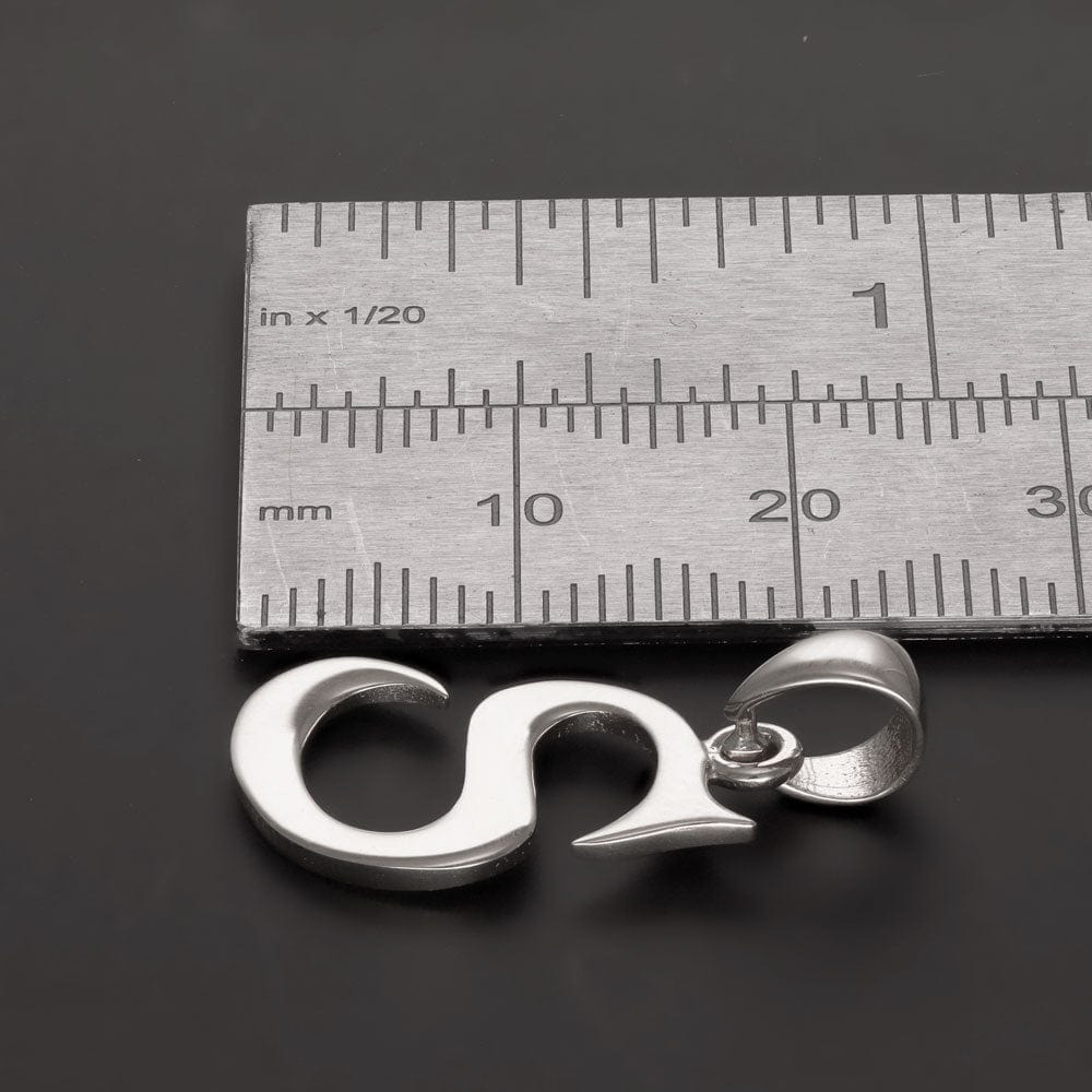 HGJ Pendant 9ct White Gold Fancy Letter Letter S Pendant 9ct Gold / Clear 9ct White Gold Fancy Letter Letter S Pendant