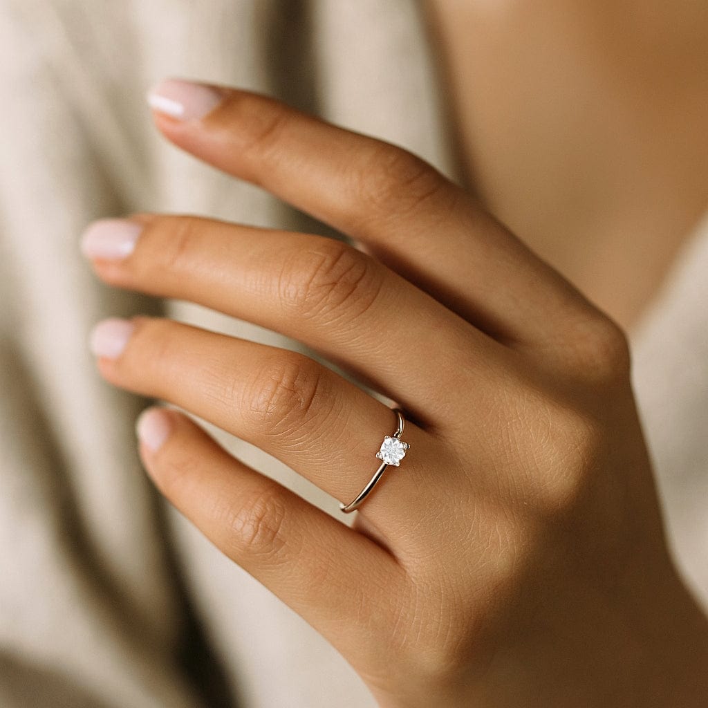 Lynora Luxe Ring 9ct White Gold 0.33ct Diamond Round Cut Engagement Ring 9ct White Gold 0.33ct Diamond Round Cut Engagement Ring